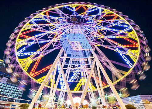 Estruturas mecânicas dos modelos diferentes populares da roda de Ferris 50m do parque de diversões
