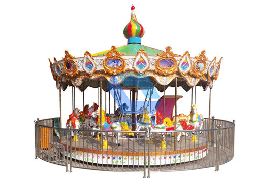 Passeios clássicos do recinto de diversão da forma, carrossel luxuoso do parque de diversões para crianças