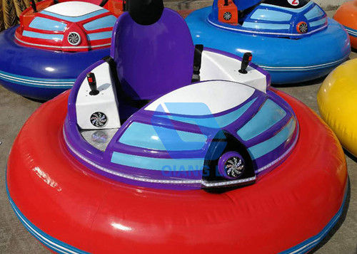 Carros abundantes do parque temático da segurança, carros abundantes do UFO do gelo bonde 6-10 km/h da velocidade